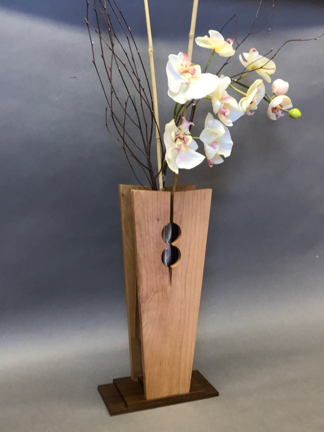 #126 Maple/Ipe    13" H