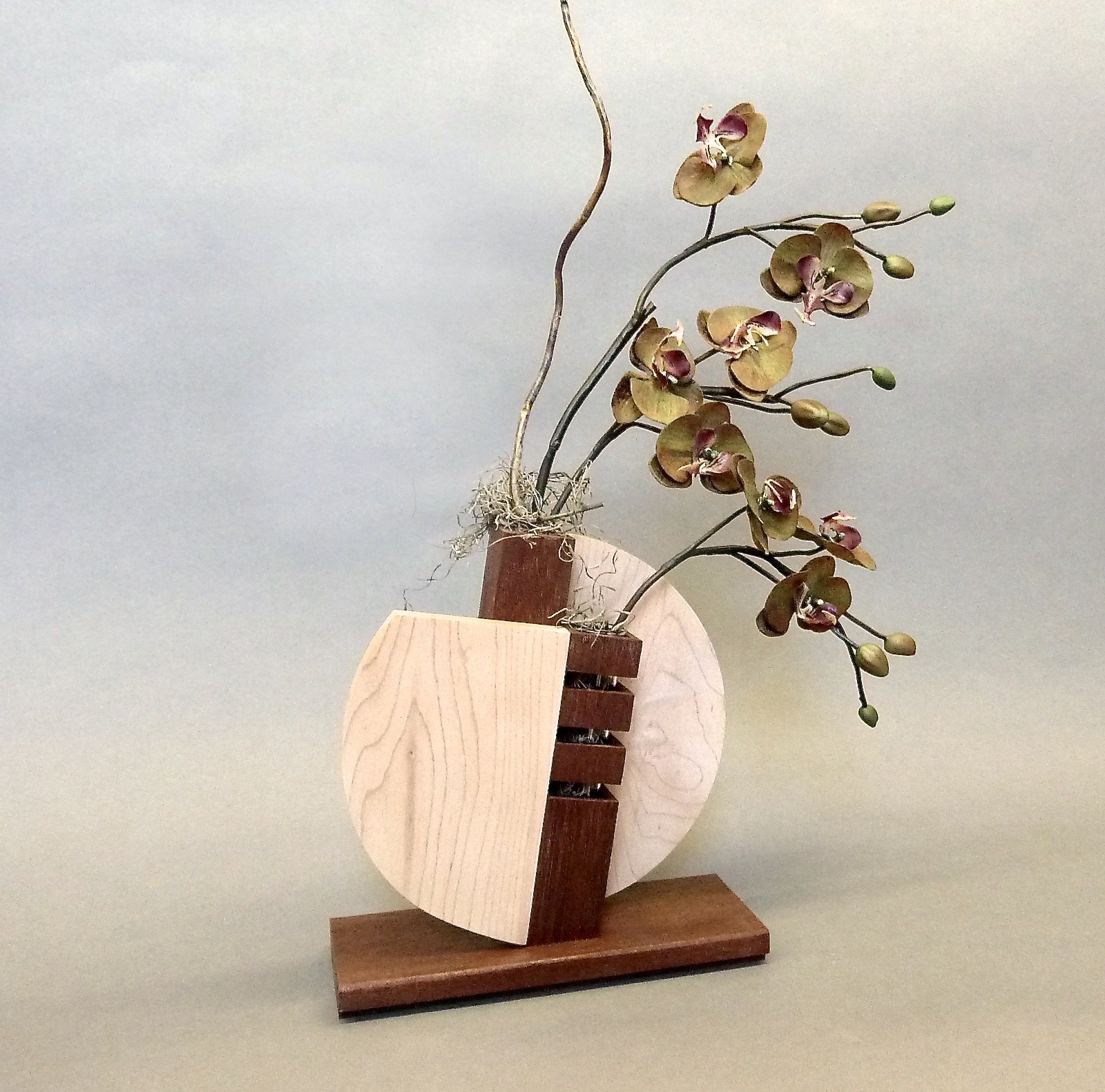 #122    Maple/Balau    6" H